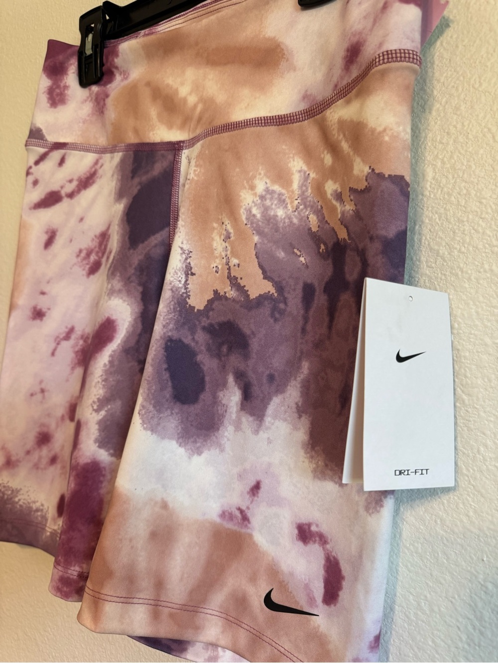 NWT Nike Tie-Dye Athletic Biker Shorts 7”